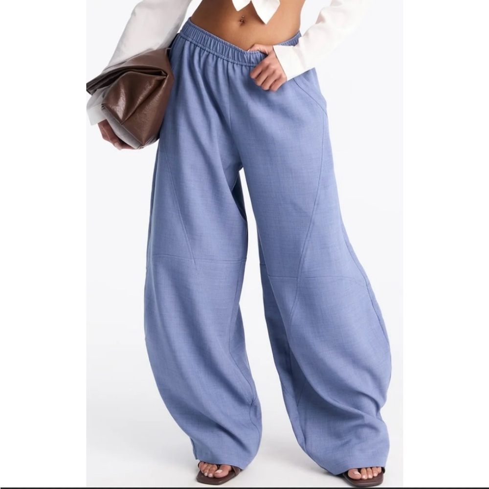 FASHION NOVA BARREL LEG PANTS